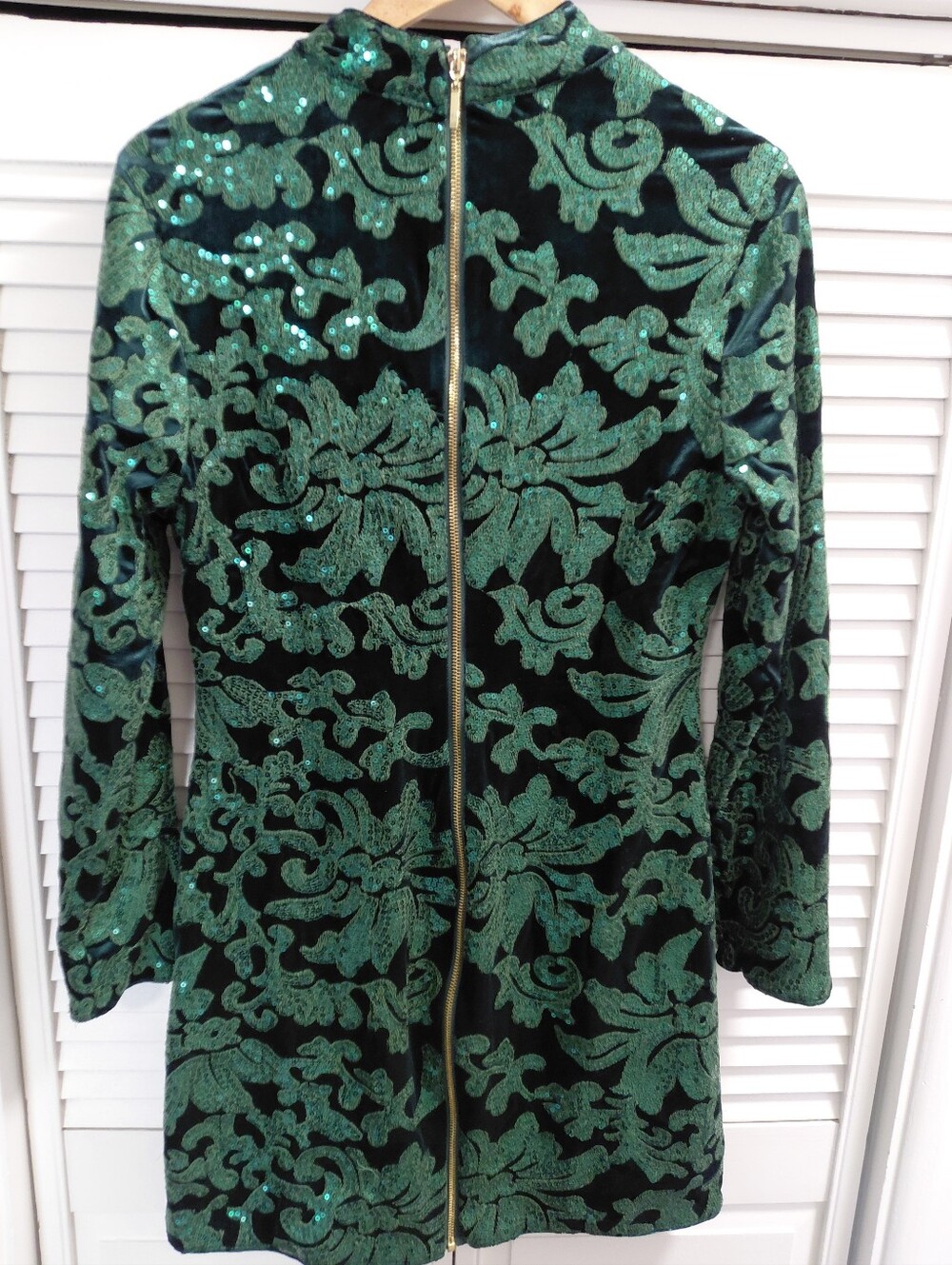 VENUS Emerald Green Velvet Floral Sequin Long Sleeve Mini Dress - Picture 3 of 11